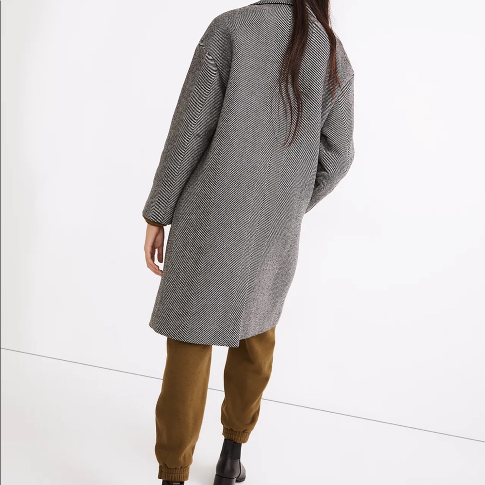 Madewell Averdon Coat in Herringbone Insuluxe Fabric - Picture 3 of 11